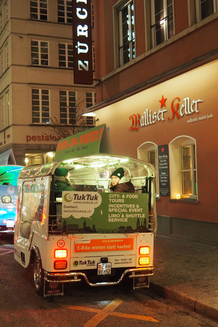 The original Fondue eTukTuk taxi in Zürich