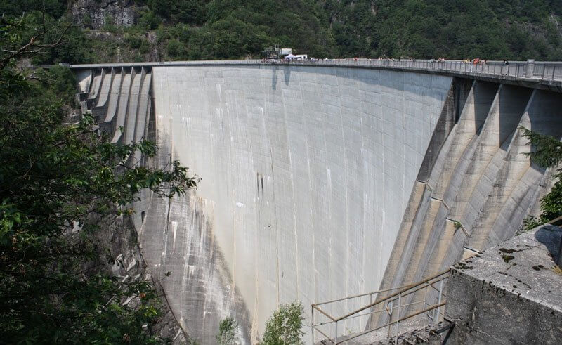 Verzasca Dam James Bond Goldeneye