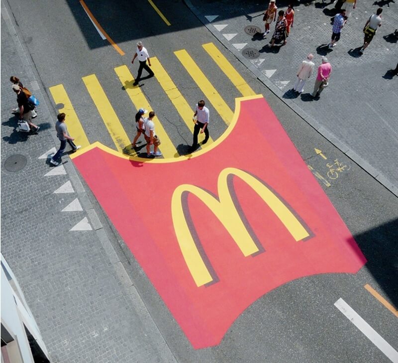 McDonalds - Zurich Street Crossing