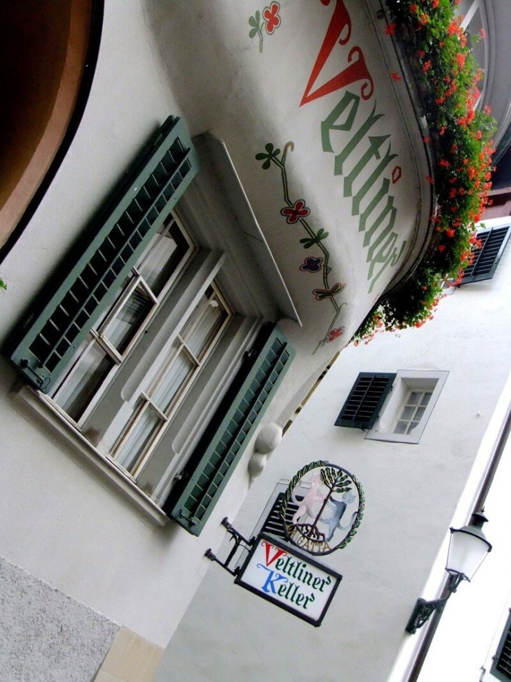 Framing the Colors of Zürich A Photo Walk Newly Swissed Online Magazine