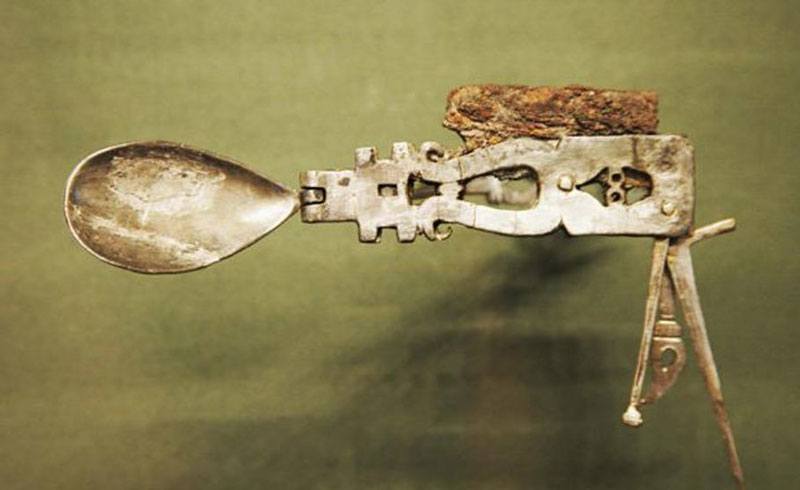 Original Roman Swiss Army Knife