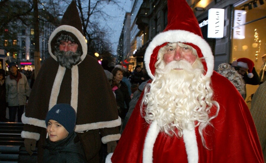 How Swiss Samichlaus Santa Works