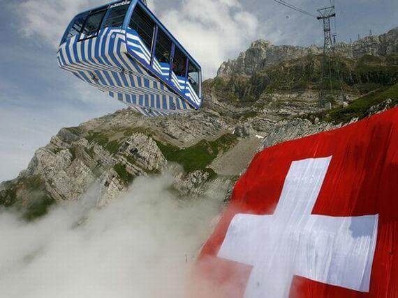 World's Largest Swiss Flag - 2009