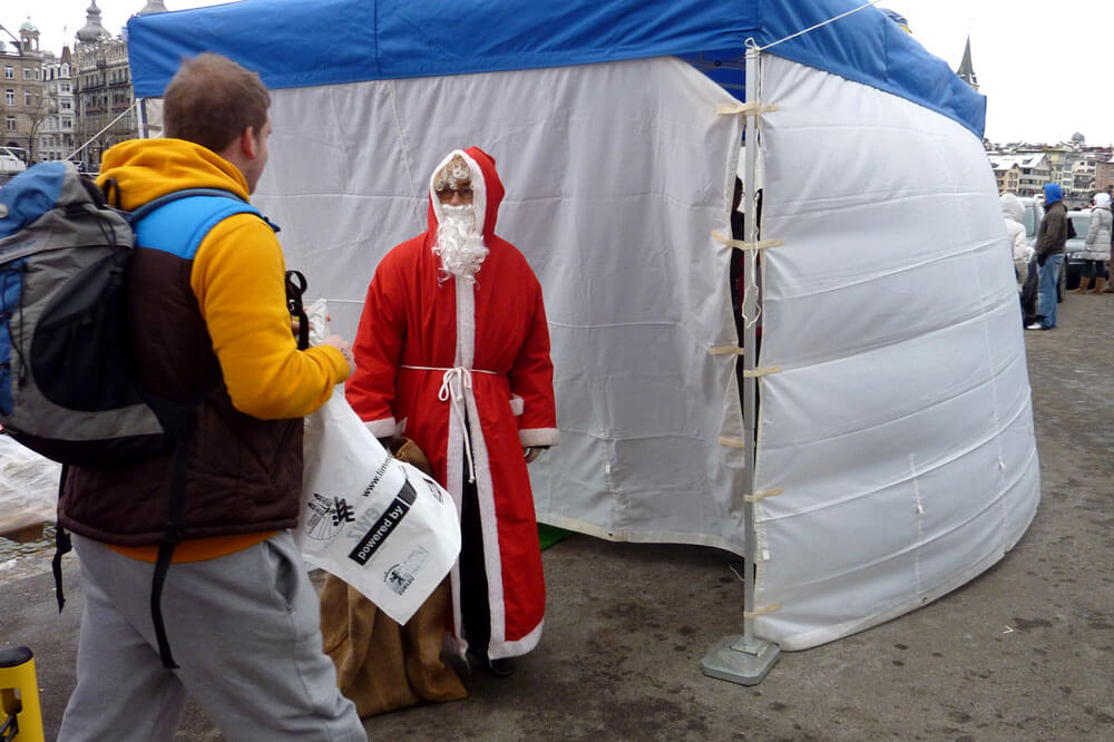 Zurich Samichlaus Schwimmen