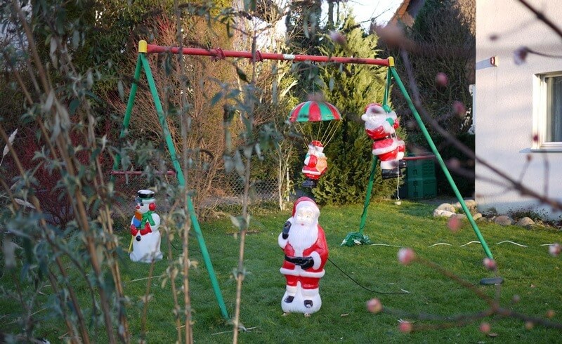 Swiss Santa Invasion