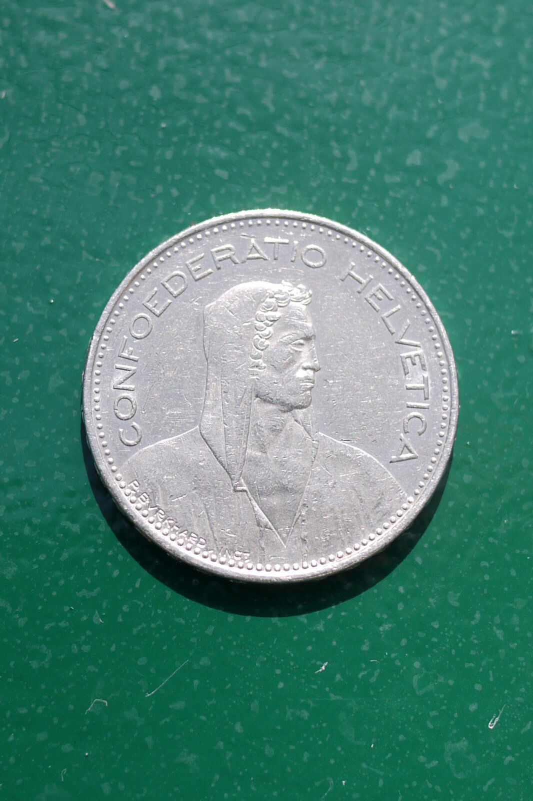 Swiss Five Franc Coin - Fünfliber Closeup