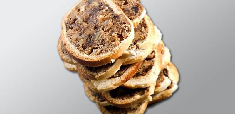 Bündner Birnenbrot - Traditional Swiss Breads