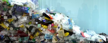 Museum für Gestaltung - Plastic Garbage