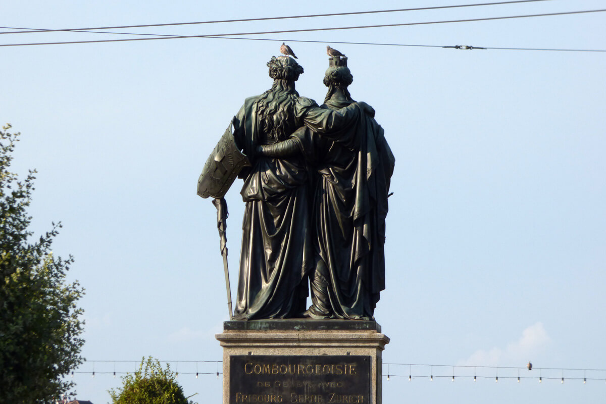 Geneva Visitor's Guide - Statue de la Combourgeoisie