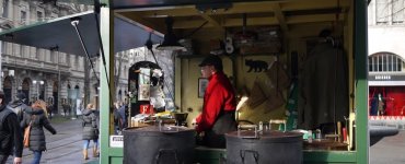 Heissi Marroni Roasted Chestnuts Zurich