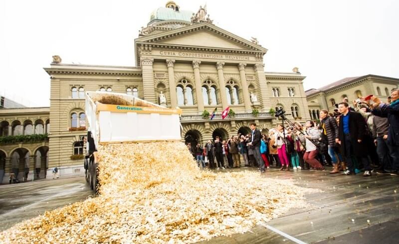 Money Bundesplatz Bern