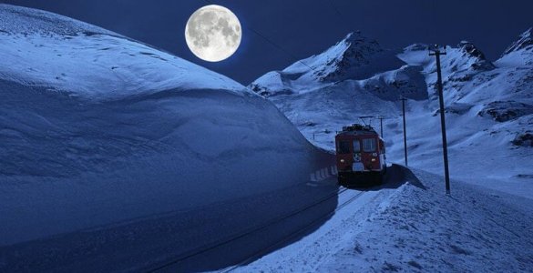 Rhaetische Bahn Moonlight Trainride