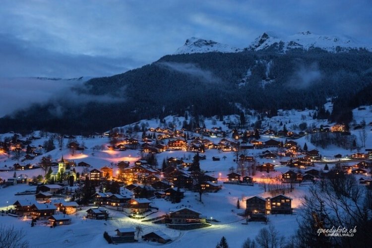 15 Photographs of Grindelwald in Winter Newly Swissed Online