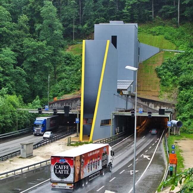 Unique Swiss Road - Belchen Tunnel