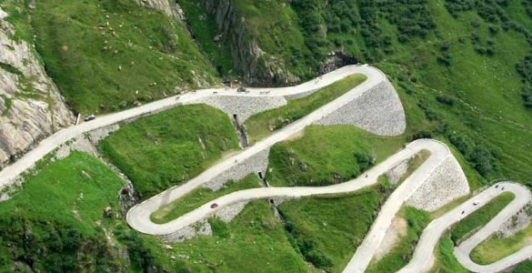 Unique Swiss Road - Gotthard-Pass