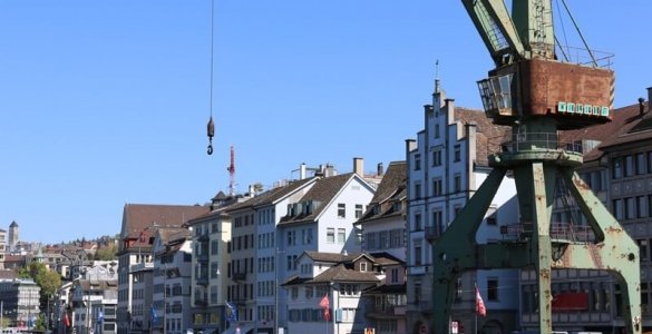 Zurich Dock Crane - Zurich Transit Maritim