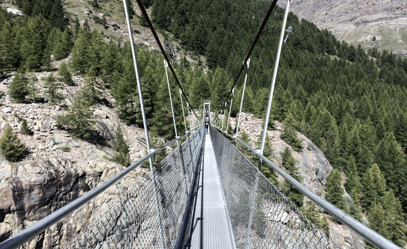 Ultraks14 - Hanging Bridge in Zermatt 