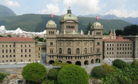 Swissminiatur in Melide – How to See Switzerland in an Hour - Newly ...