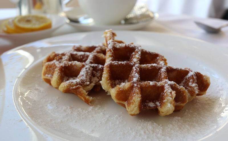 Hotel Trois Couronnes Vevey - Breakfast Waffles