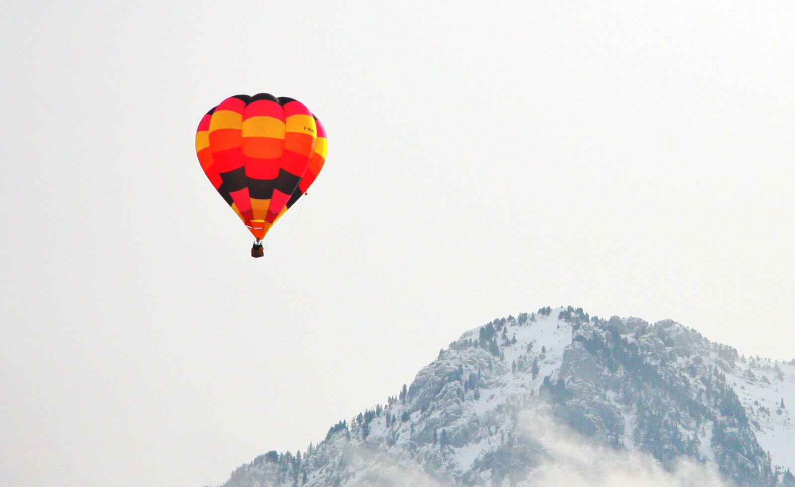 Hot Air Balloon Festival in Châteaux-d'Oex