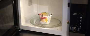 Swiss Office Taboos - Microwaving Cheese Fondue