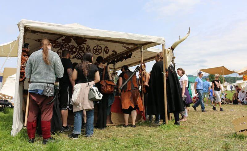 Medieval Festival Hinwil - Mittelalterspektakel turnei.ch