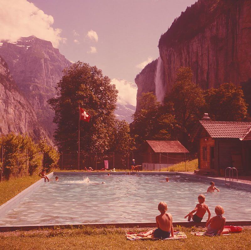 Freibad Bei der Zuben, Lauterbrunnen (BE) undatiert (um 1970) Kunstanstalt Brügger, Meiringen