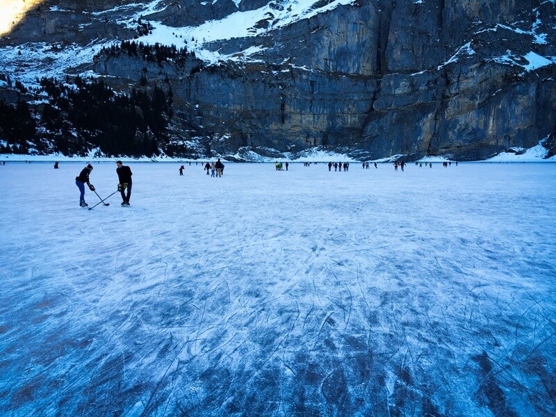 Oeschinensee - Ice Skating 2015