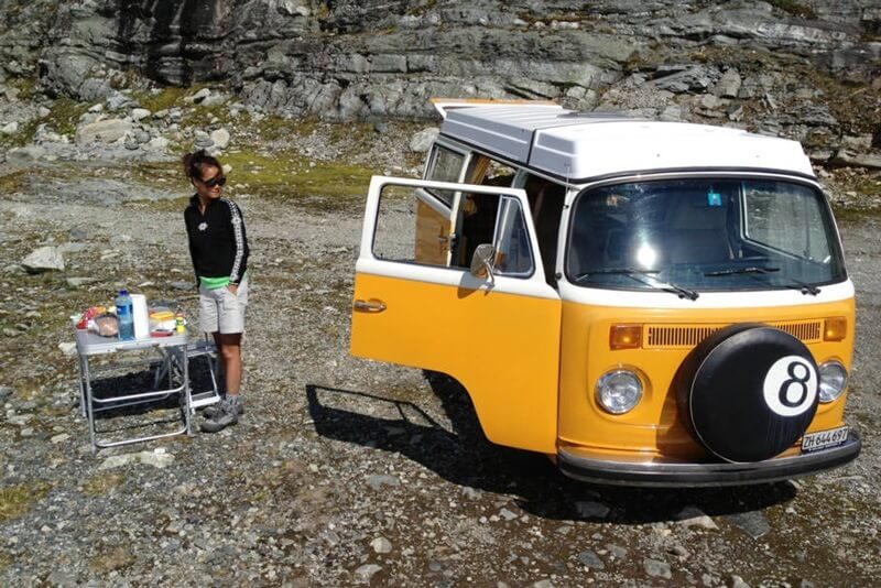 Airbnb - Vintage VW Bus Bulli