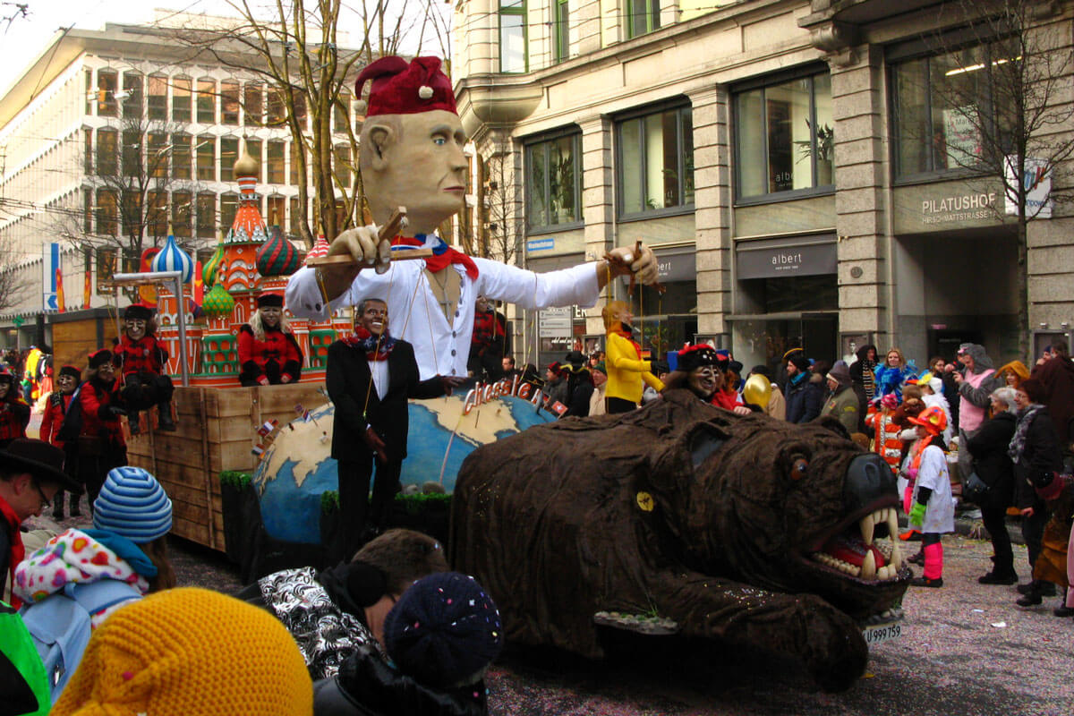 Luzerner Fasnacht - Putin Float