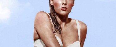 Ursula Andress - Dr. No (1962)
