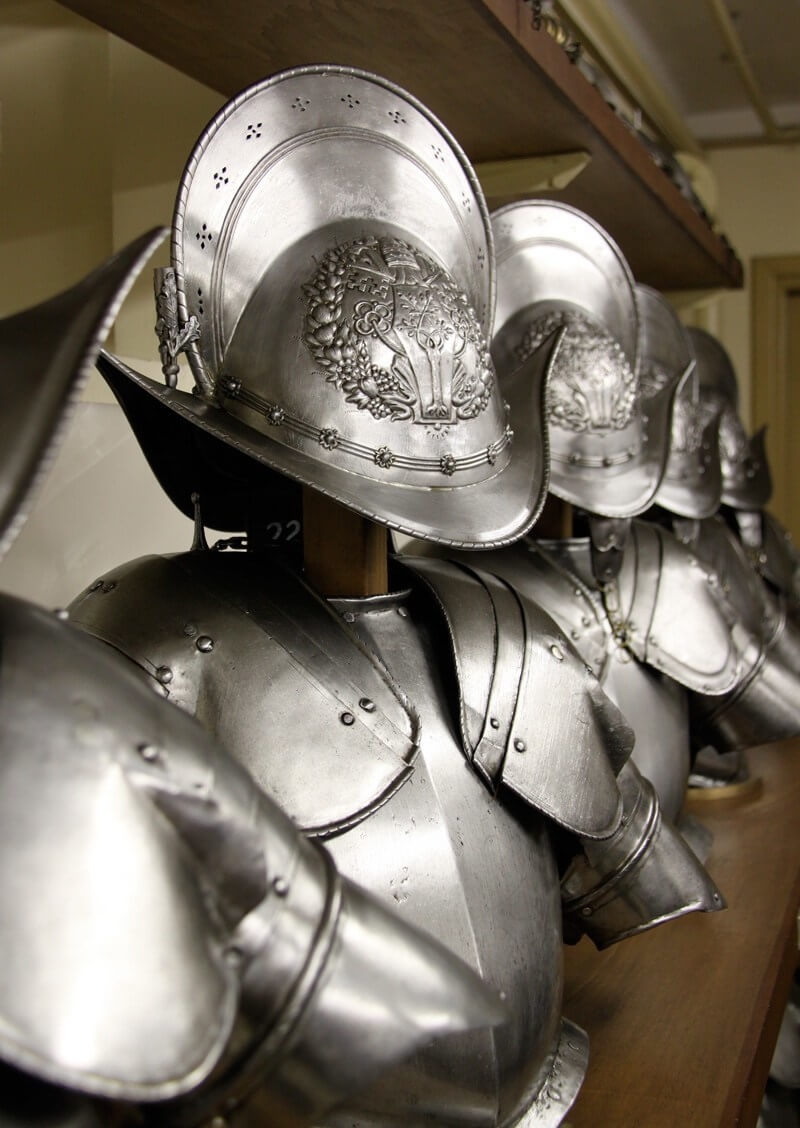 Pontificial Swiss Guards - Armor