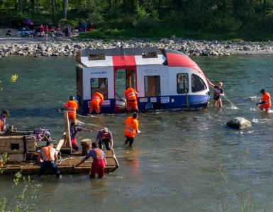Mammoth Raft Race in Thurgau (2016)