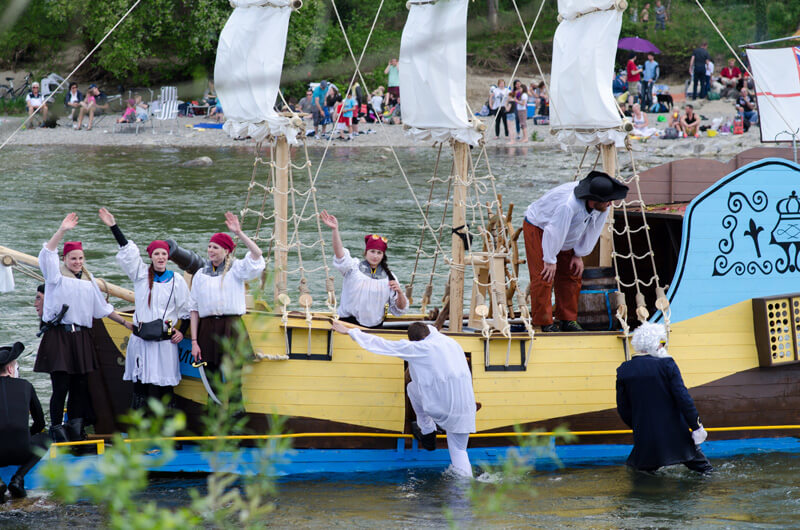 Mammoth Raft Race in Thurgau (2016)