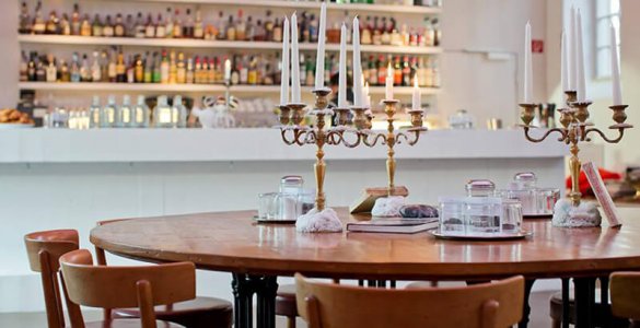 Restaurant Zum Kuss Basel (by GlogeSession)