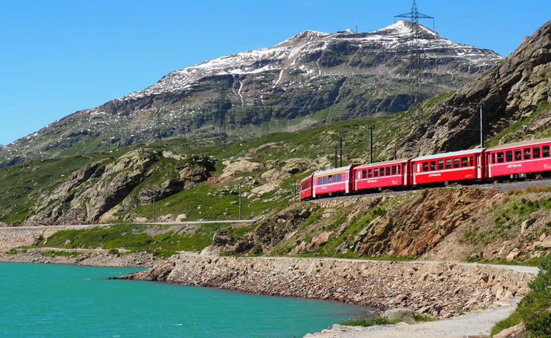 places to visit in switzerland by train