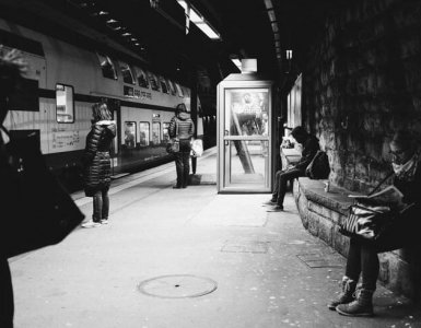 Markus Fischer - "At the tracks" Street Photography