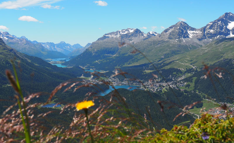 Panoramic Hike from Muottas Muragl to Pontresina