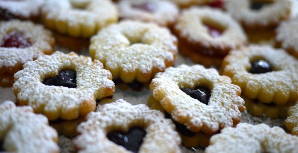 Swiss Christmas Cookie Recipe - Spitzbuebe