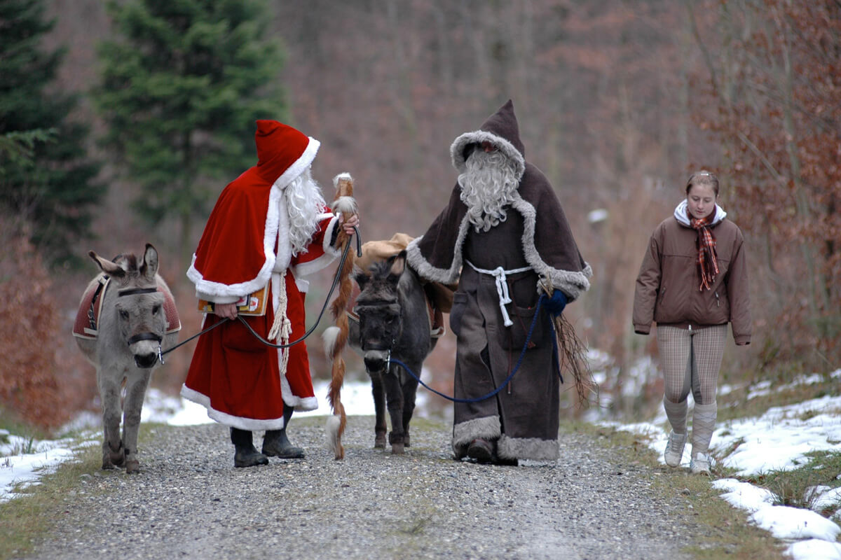These Swiss Christmas traditions surprised me