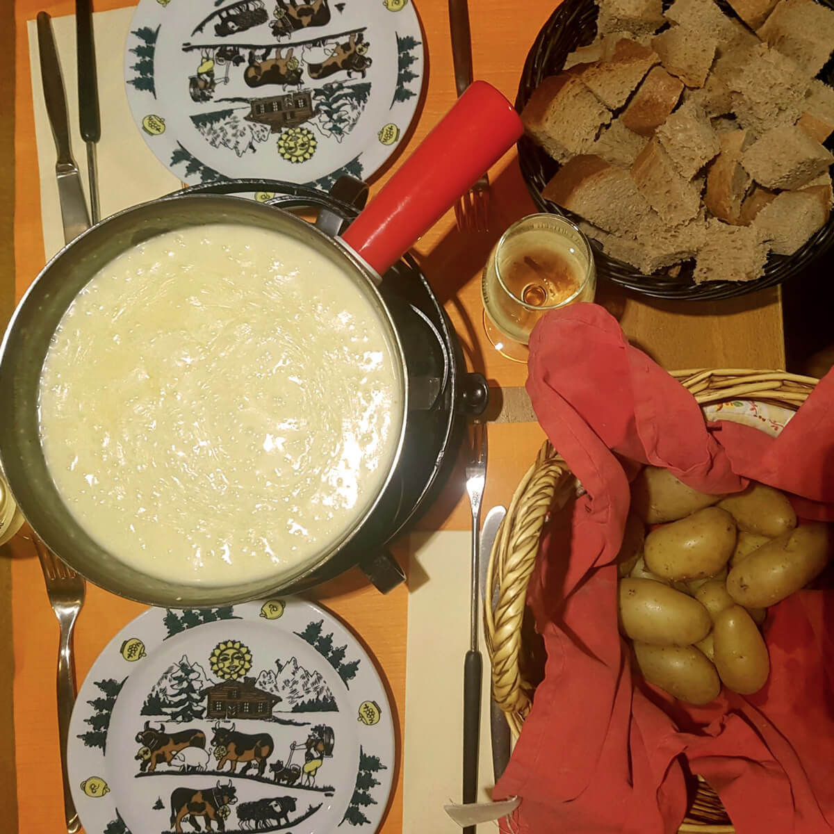 Leukerbad Cheese Fondue