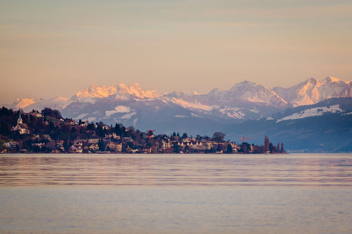 Lake Zurich Boat