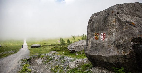 Route du Bonheur Hike - Gemmi Pass