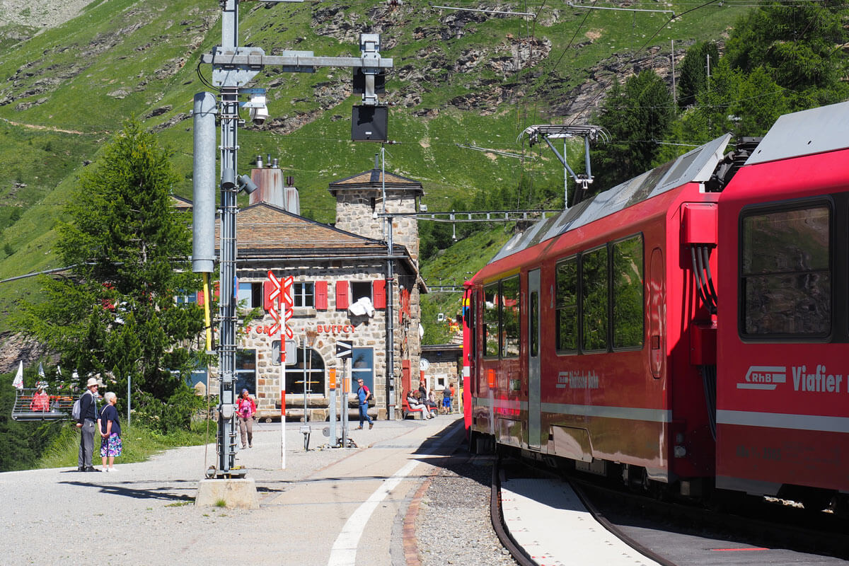 Bernina Express at Alp Grüm
