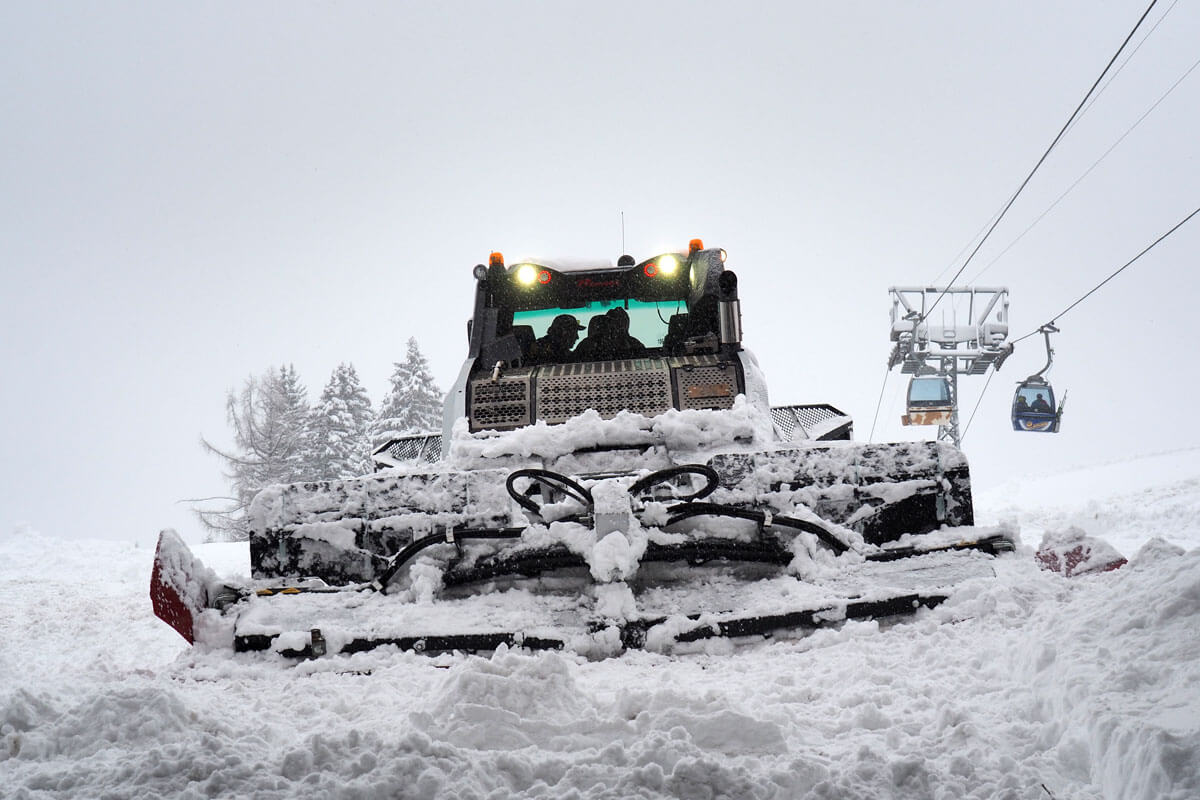 Snowcat Experience Lenk