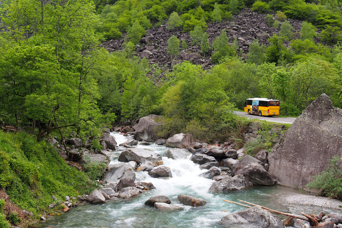 Foroglio Waterfall Hike in Ticino, Switzerland