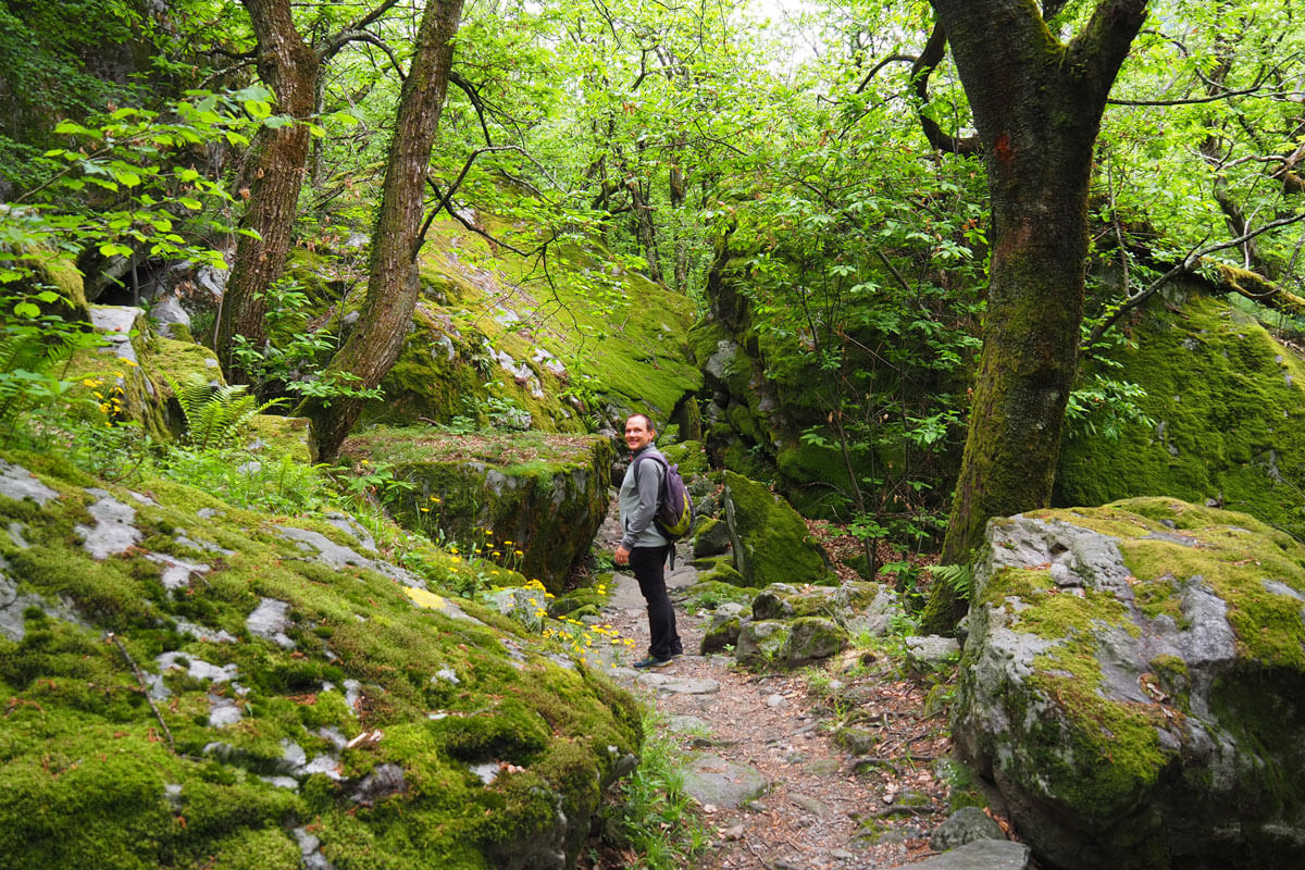 Foroglio Waterfall Hike in Ticino, Switzerland