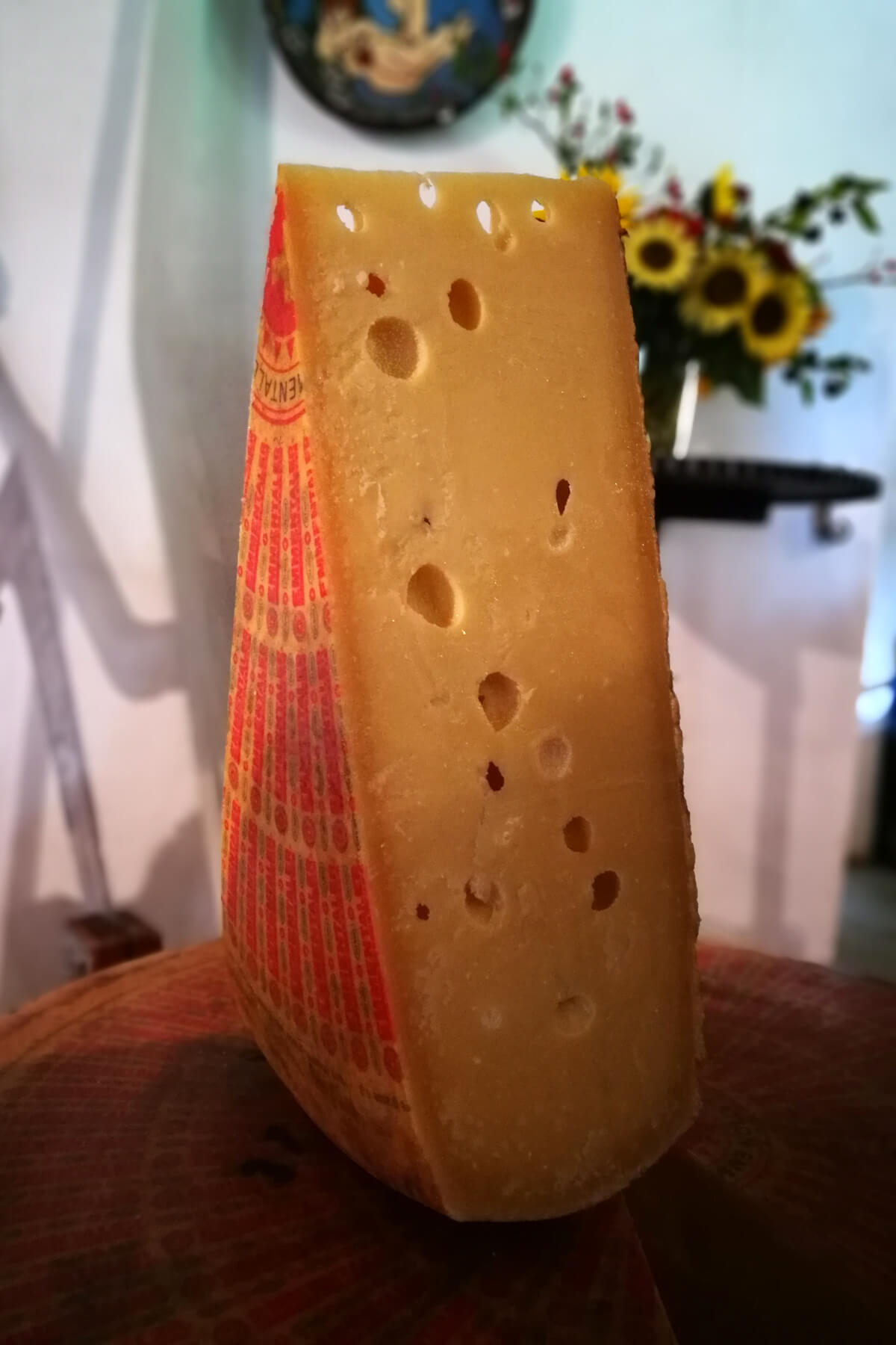  Emmental-Juustonvalmistuspaja