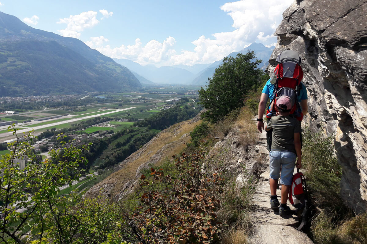 Hiking the historic Suonen in Valais