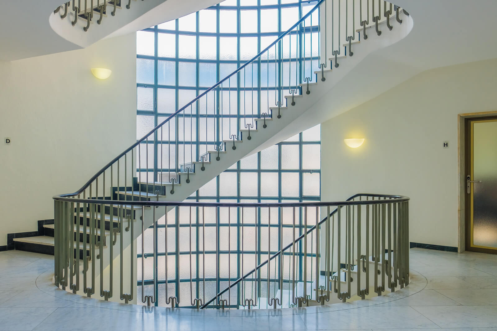 Sideways Staircase Photograph in Zürich, Switzerland